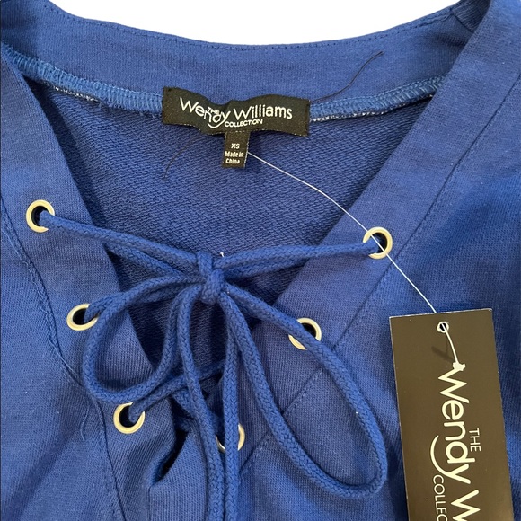 WENDY WILLIAMS COLD SHOULDER LIGHTWEIGHT SWEATSHIRT - NWT - Picture 6 of 7